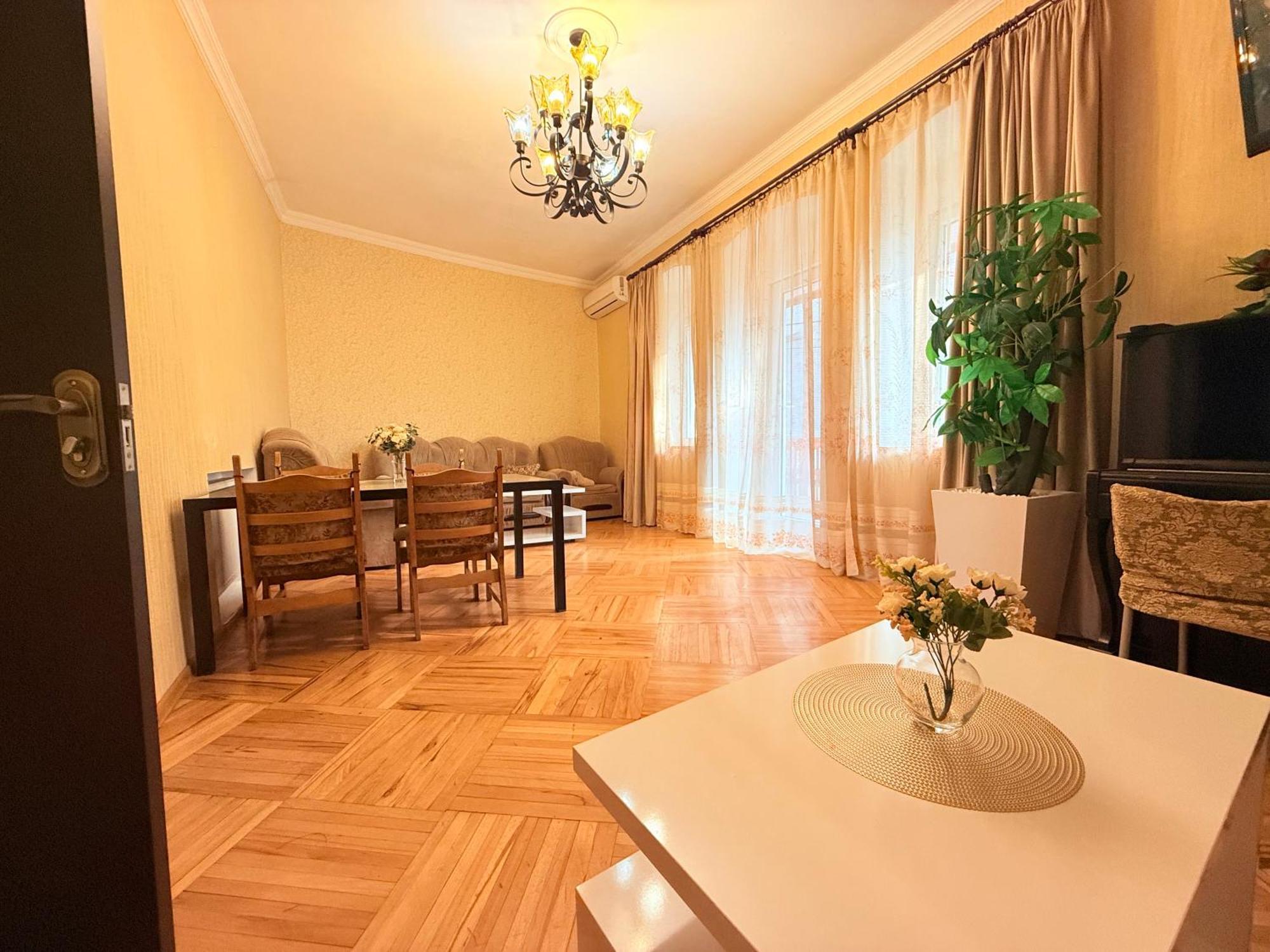Tamuna Apartment Tbilisi Zewnętrze zdjęcie